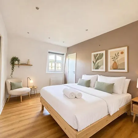 Chic 2-bedroom In 7th - Walk To Eiffel Tower Lejlighed
